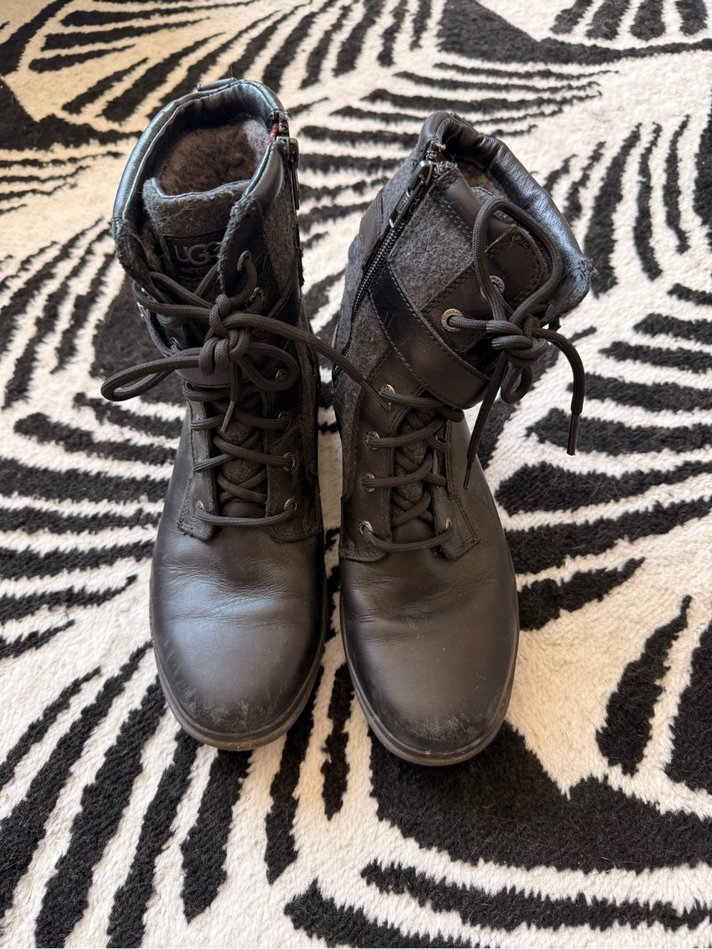 UGG Black Leather and Wool Lace-Up Ankle Boots